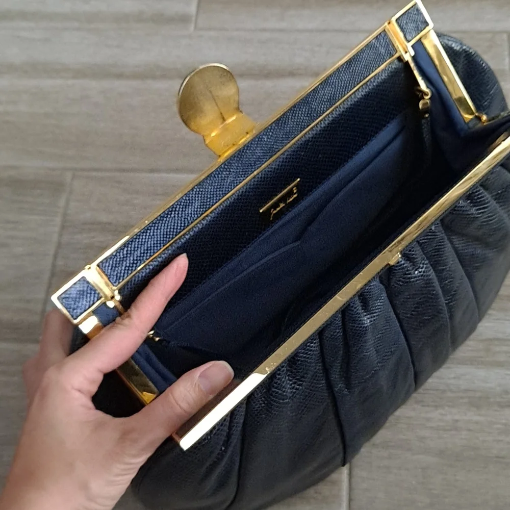 Vintage Judith Leiber bag - Picture 6 of 16